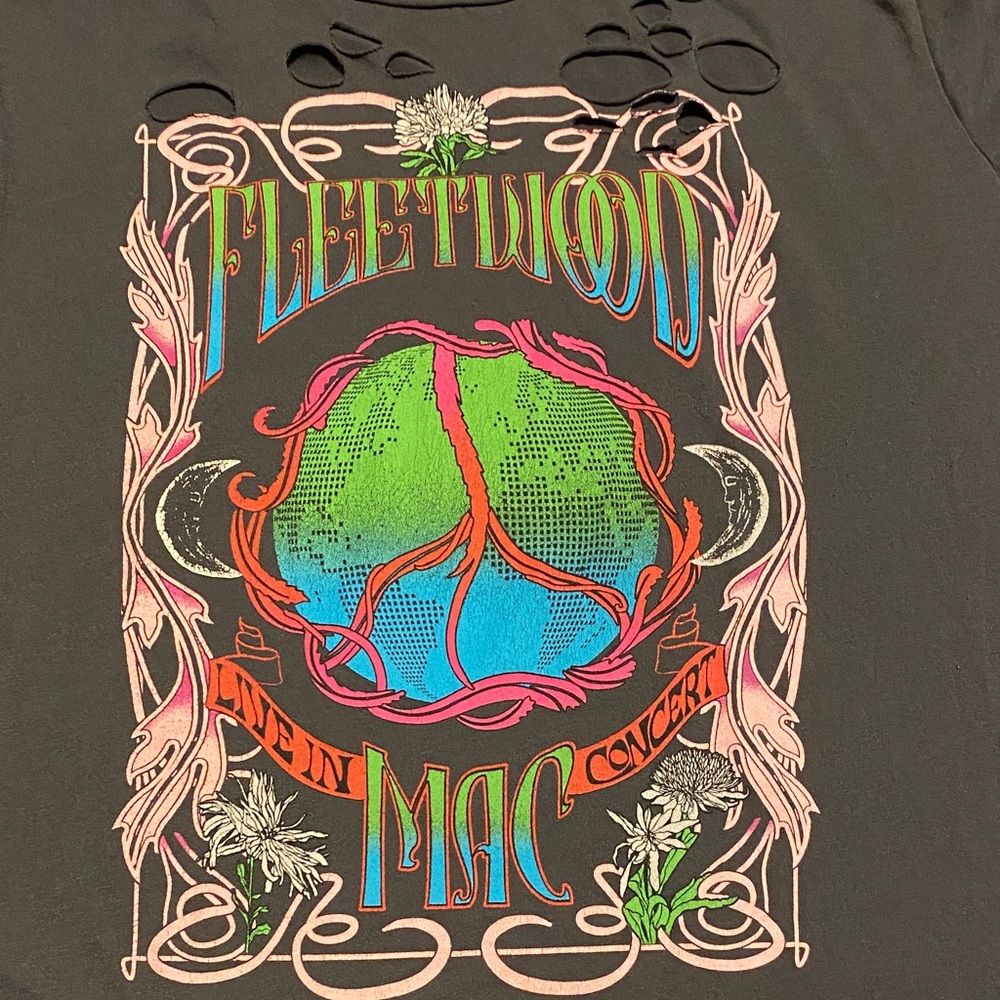 Torrid Fleetwood Mac Graphic Tee Size 6